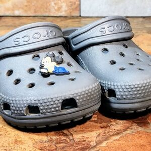 Grey Toddler Crocs • Iconic Crocs Comfort • Size : 5 .Trl Item : 4286